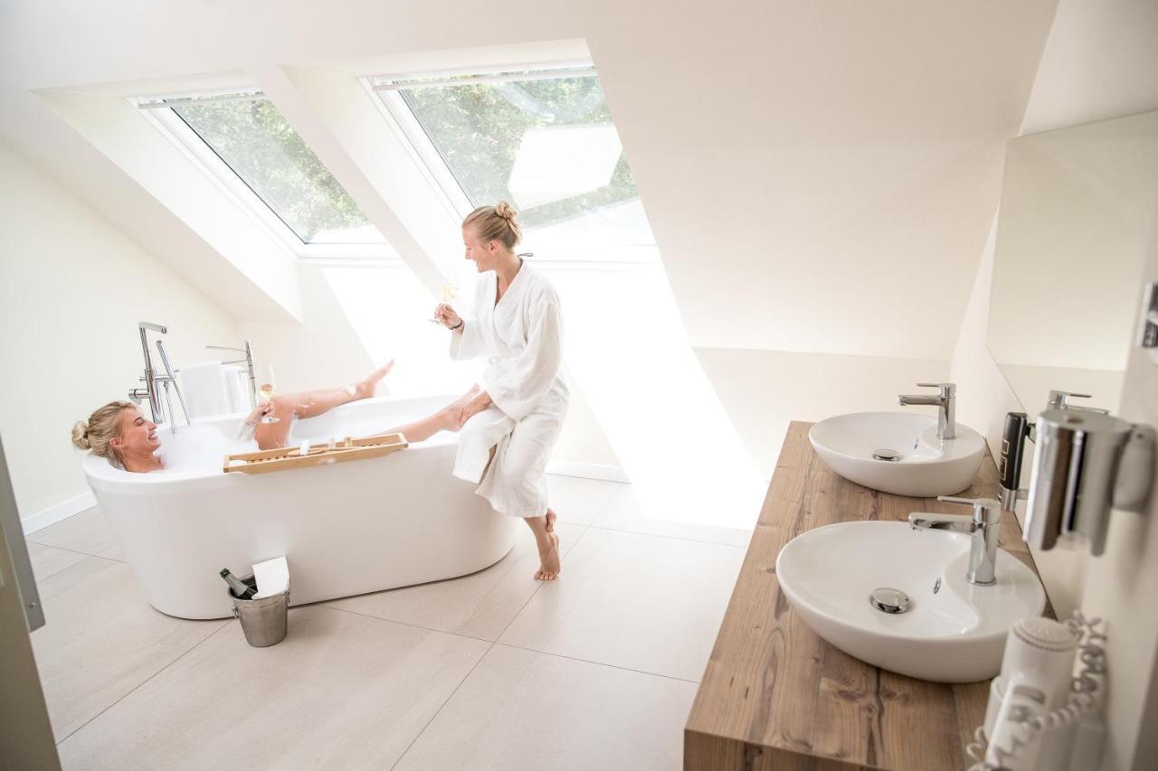 Landhotel Weihermuehle Thaleischweiler-Froschen ภายนอก รูปภาพ