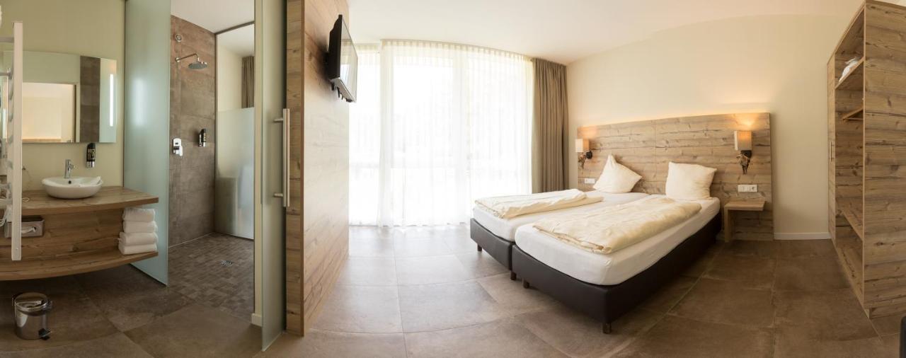 Landhotel Weihermuehle Thaleischweiler-Froschen ภายนอก รูปภาพ