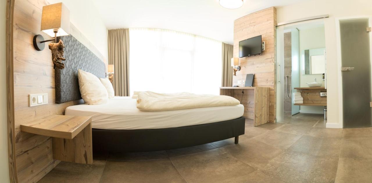 Landhotel Weihermuehle Thaleischweiler-Froschen ภายนอก รูปภาพ
