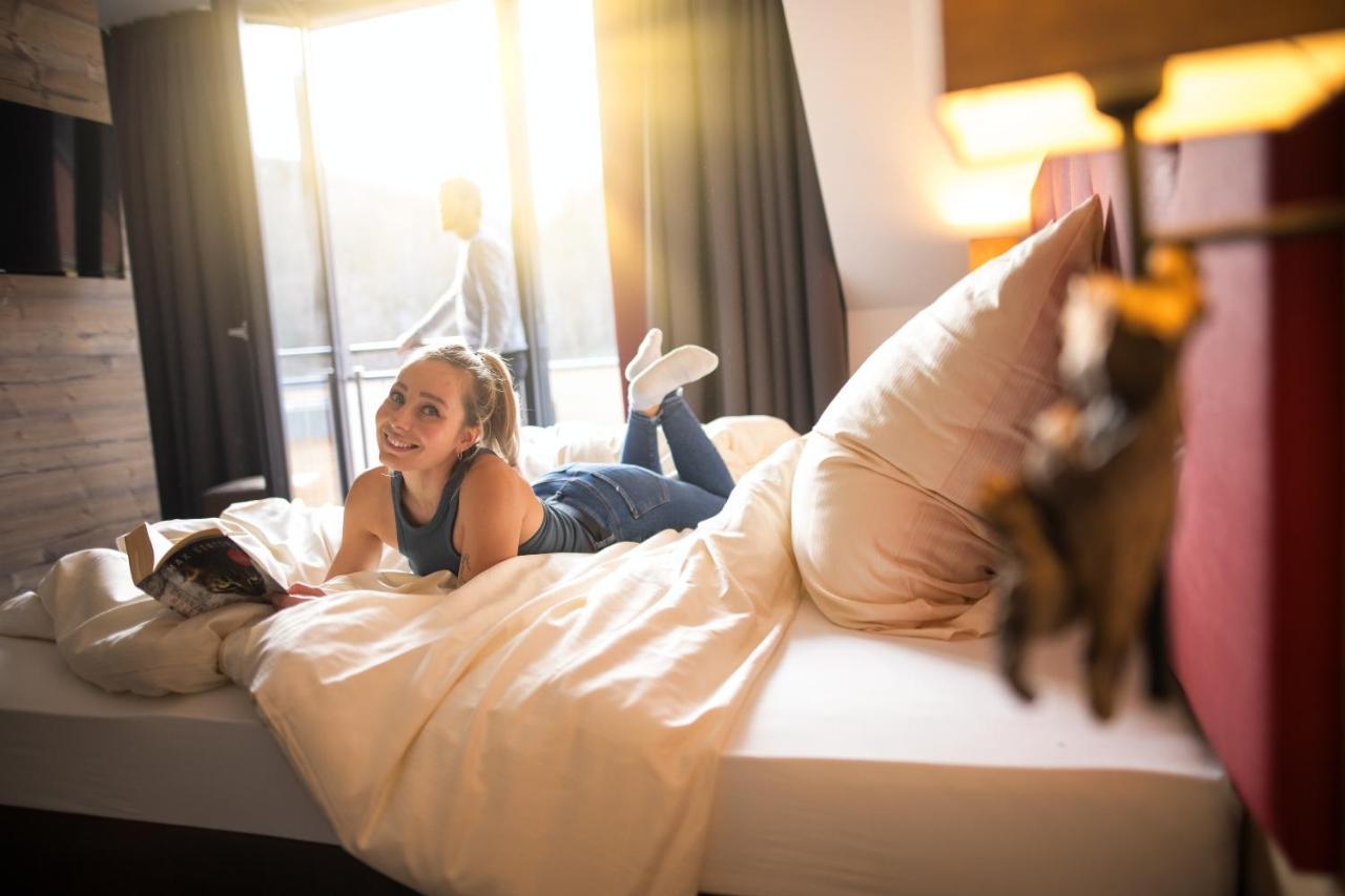 Landhotel Weihermuehle Thaleischweiler-Froschen ภายนอก รูปภาพ