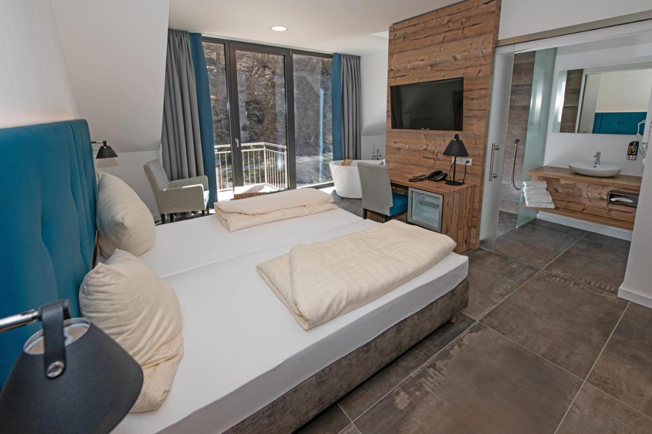 Landhotel Weihermuehle Thaleischweiler-Froschen ภายนอก รูปภาพ