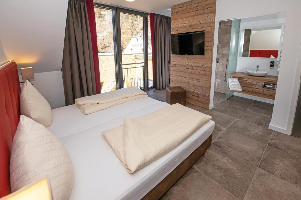 Landhotel Weihermuehle Thaleischweiler-Froschen ภายนอก รูปภาพ