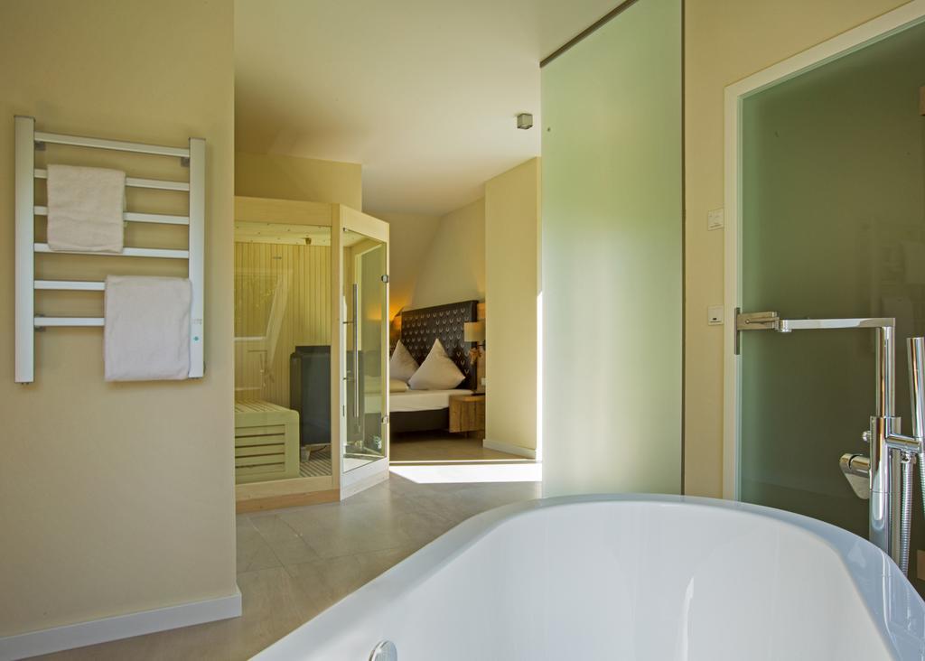 Landhotel Weihermuehle Thaleischweiler-Froschen ห้อง รูปภาพ